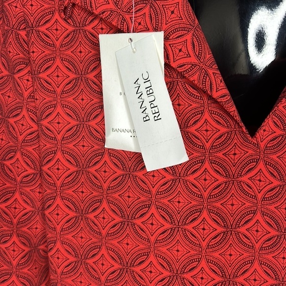 NWT Banana Republic Printed Dress in Red and Black Mandala Print Size Small - Picture 6 of 6